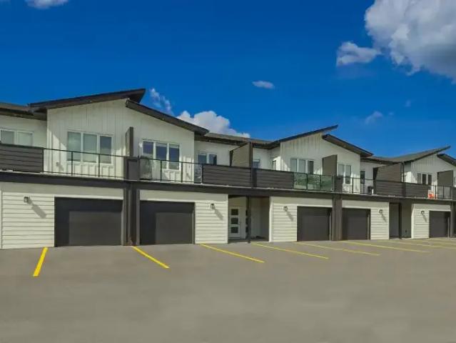 For Rent 1 Bedroom Townhouse Landmark MB DS105466760
