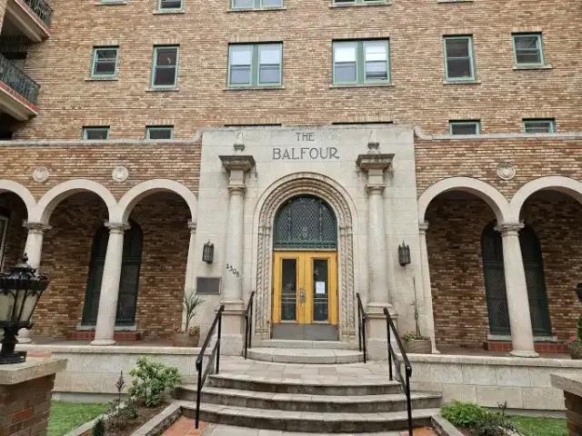 For Rent 1 Bedroom Townhouse Regina SK DS105167382