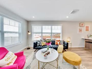 For Rent 1 Bedroom Townhouse Saskatoon SK DS100119774