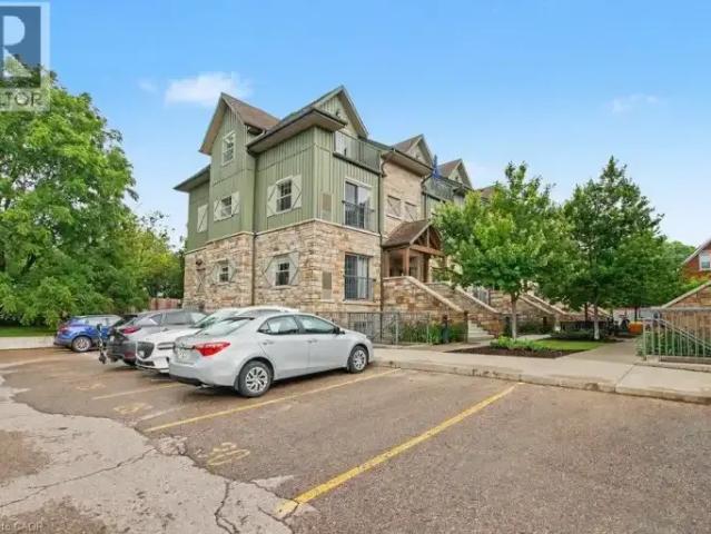For Rent 1 Bedroom Townhouse Waterloo ON DS104471025