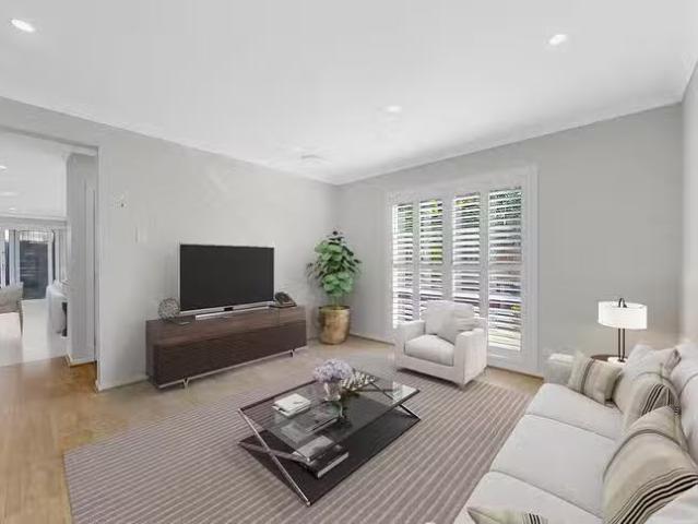 Charming 1 Bendigo Place, Upper Kedron, QLD 4055