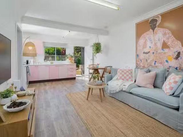 Cheap 1 BR Bias Avenue