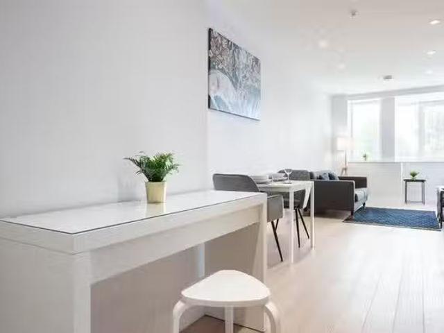 Rental! 1 BR Coptfold Road