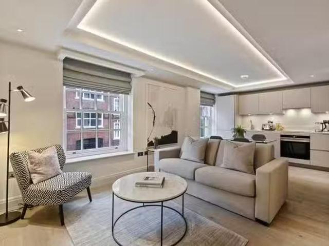 Charming 1 BR Great Peter Street