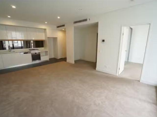New 1 BR 15/767 Botany Road, Rosebery Apartment for rent List.