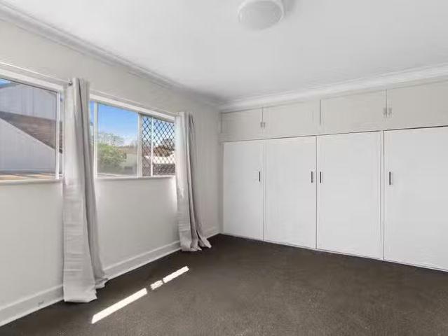 Charming 1 BR 160R Mackenzie Street, East Toowoomba, QLD 4350