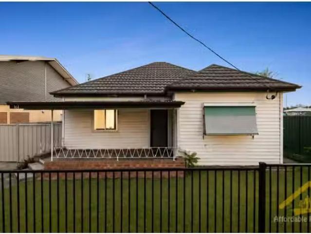 Cheap 1 BR 161 Wollombi Road, CESSNOCK House for rent Listed.