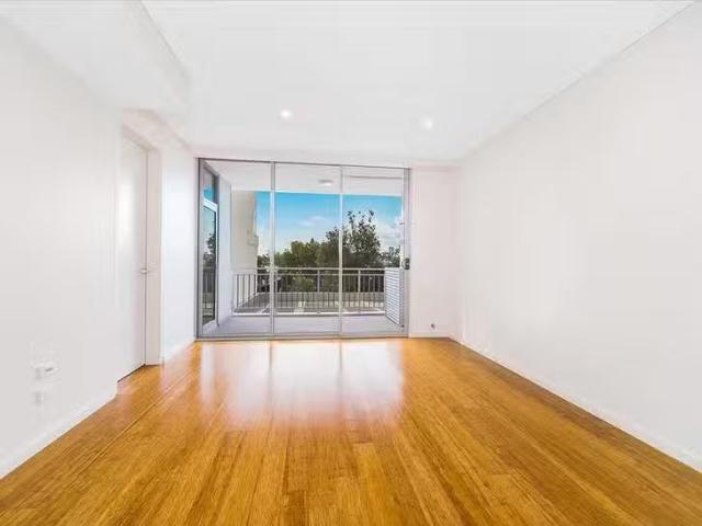 New 1 BR 17/456 458 Gardeners Road, Alexandria, NSW 2015