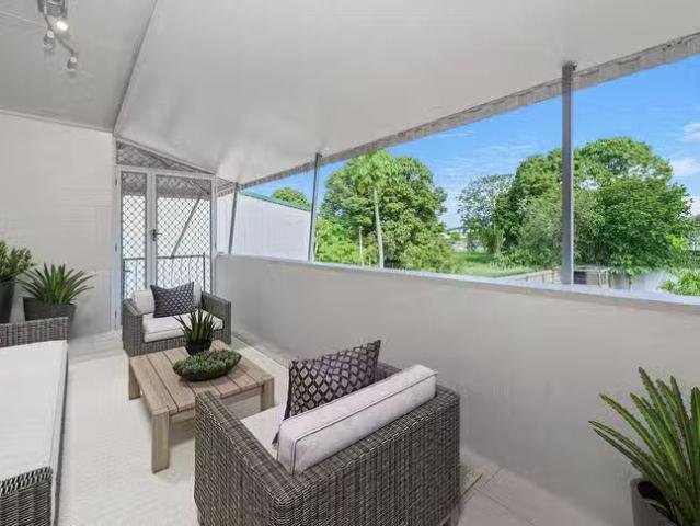 Deal! 1 BR 10/10 Snelham Street, Rosslea, QLD 4812
