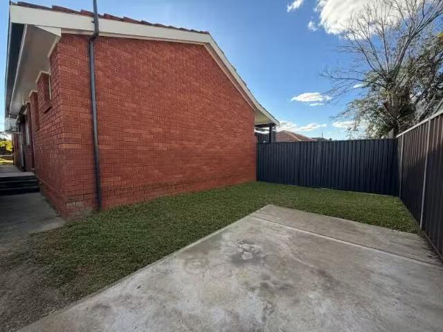 New 1 BR 24a Edgar Street, MACQUARIE FIELDS House for rent Li.