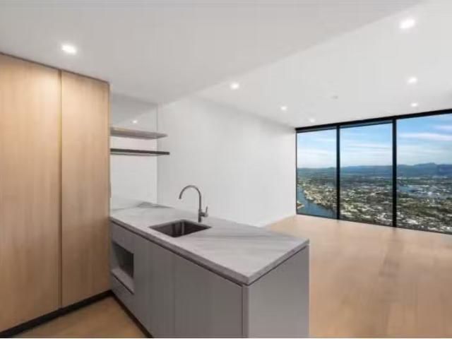 Just in! 1 BR 25511/1 Casino Drive, BROADBEACH Apartment for r.