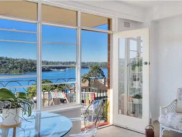 Unique 1 BR 25/5 Milson Road, Cremorne Point Apartment for ren.