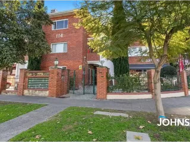 For Rent! 1 BR 26/114 Terrace Road, PERTH Apartment for rent.
