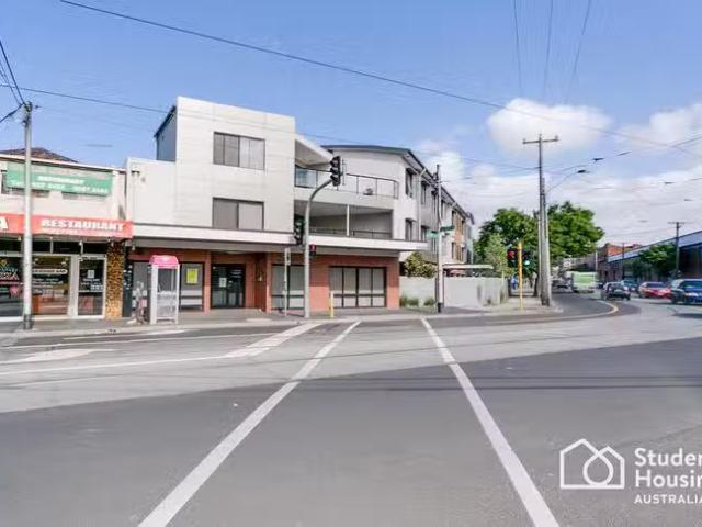 Rental! 1 BR 201/133 Droop Street, Footscray, VIC 3011