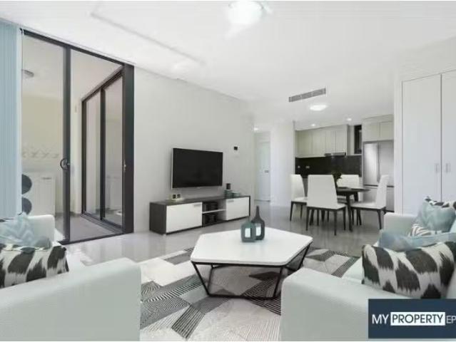 Deal! 1 BR 205/2 Galara Street, Rosebery Apartment for rent L.