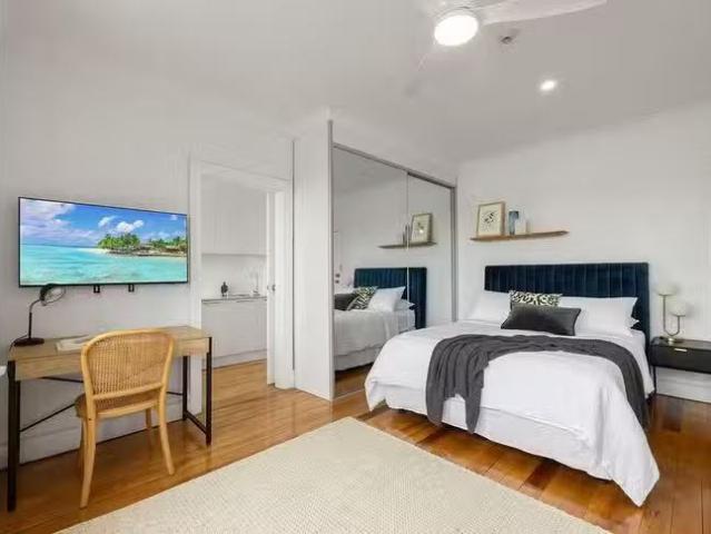 Cozy 1 BR 30/16 Ward Avenue, Rushcutters Bay, NSW 2011