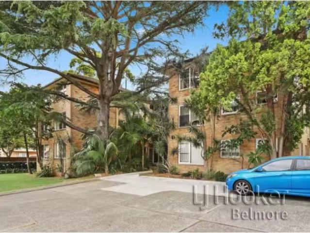 Nice 1 BR 45/76 Garnet St, HURLSTONE PARK Apartment for rent.