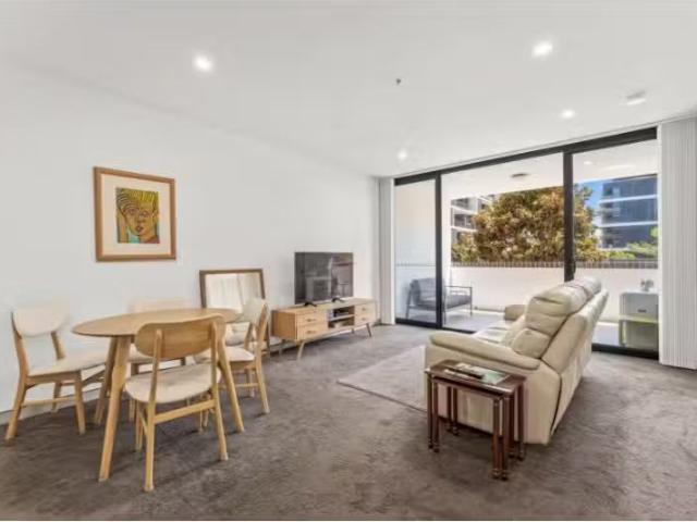 Cozy 1 BR 408/26 Burelli Street, WOLLONGONG House for rent Li.
