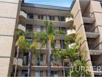 Deal! 1 BR 42/103 Strangways Terrace, North Adelaide Apartment.