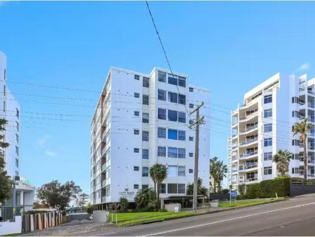 Just in! 1 BR 56/7 9 Corrimal Street, Wollongong Apartment for.