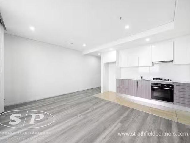 For Rent! 1 BR 57/6 14 Park Road, Auburn, NSW 2144