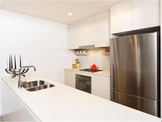 Unique 1 BR 6204/1 Nield Avenue, Greenwich Apartment for rent.