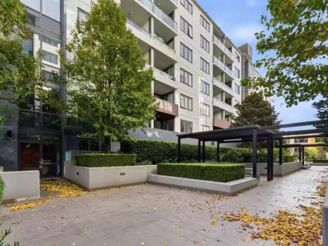 Cozy 1 BR 701/102 Northbourne Avenue, BRADDON Apartment for re.