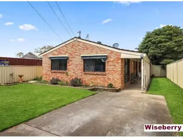 Just in! 1 Dutton Road, Buxton House for rent Listed by Jason.