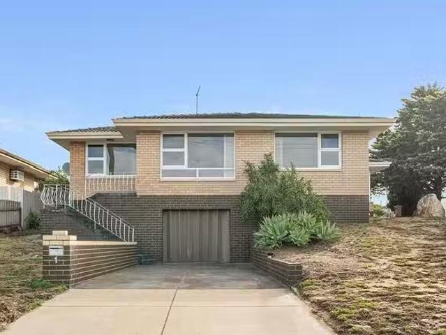 Deal! 1 Dadley Street, Hamilton Hill, WA 6163