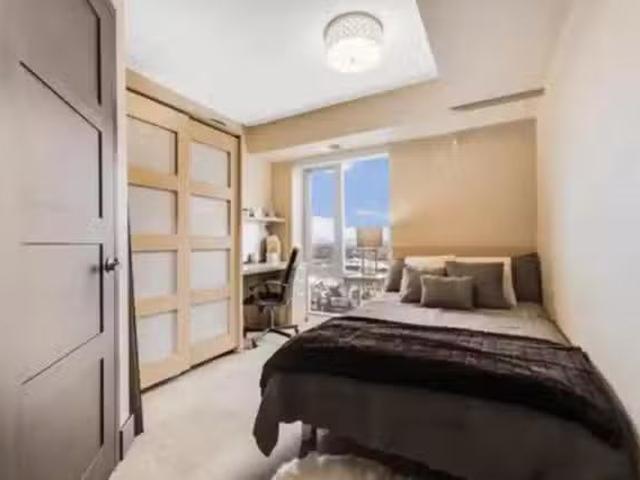 Nice 1 Room 6 Bed 5 Bath