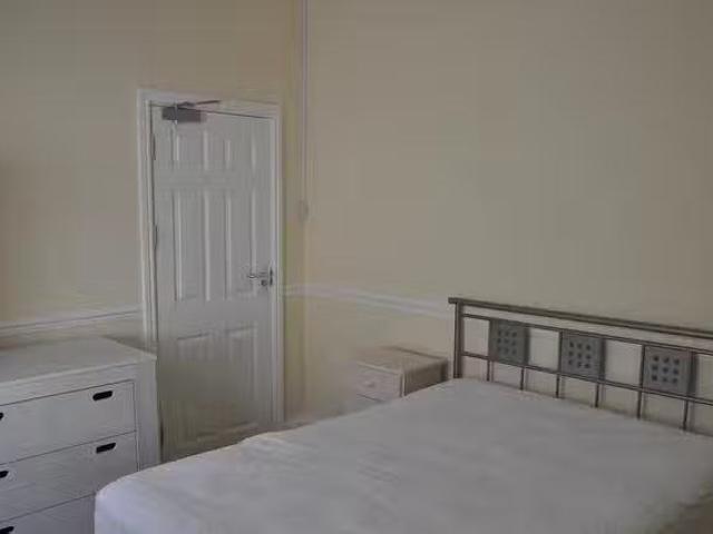 Rental! 1 Room KILVEY TERRACE 6 bedrooms