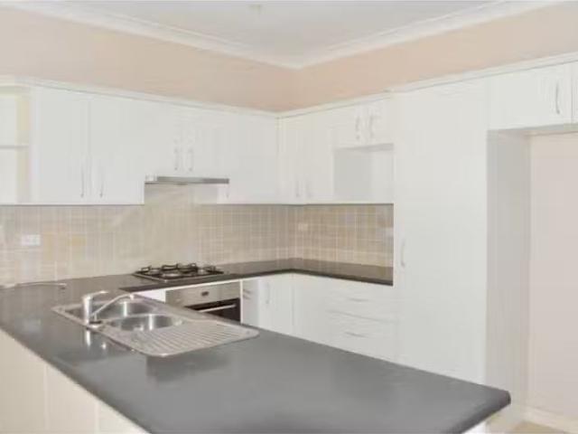 Charming 1 Shackleton Close, Windradyne House for rent Listed.