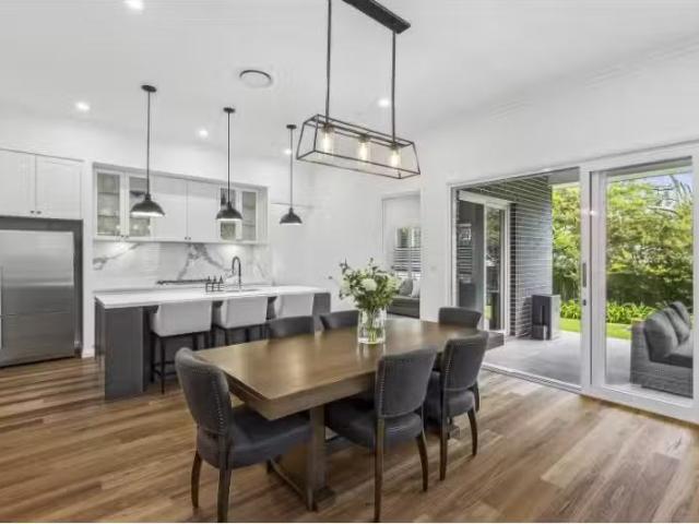 Nice 1 Sligo Close, KILLARNEY HEIGHTS House for rent Listed b.