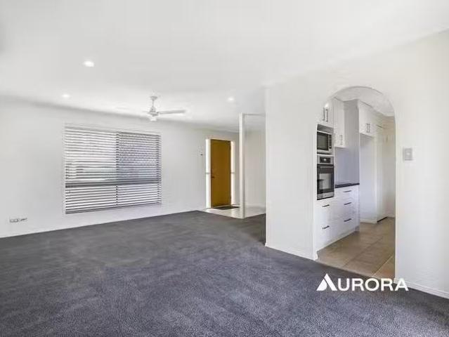 Deal! 1 Tea Tree Court, Victoria Point, QLD 4165