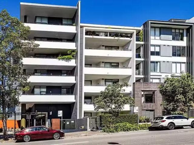 Charming 1 5 Hunter Street, Waterloo, NSW 2017