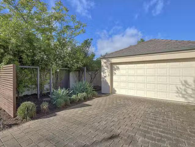 Cozy 1A Macquarie Avenue, Hillcrest, SA 5086