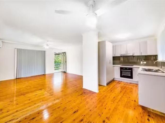 Cheap 23 Connors Street, North Ipswich, QLD 4305