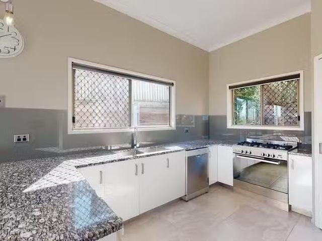 Deal! 23 Forbes Avenue, Frenchville, QLD 4701