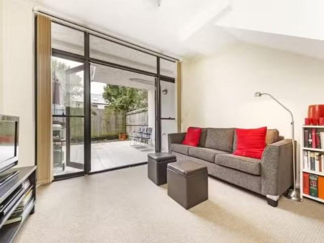 New 20/16 24 Dunblane Street, CAMPERDOWN Apartment for rent L.