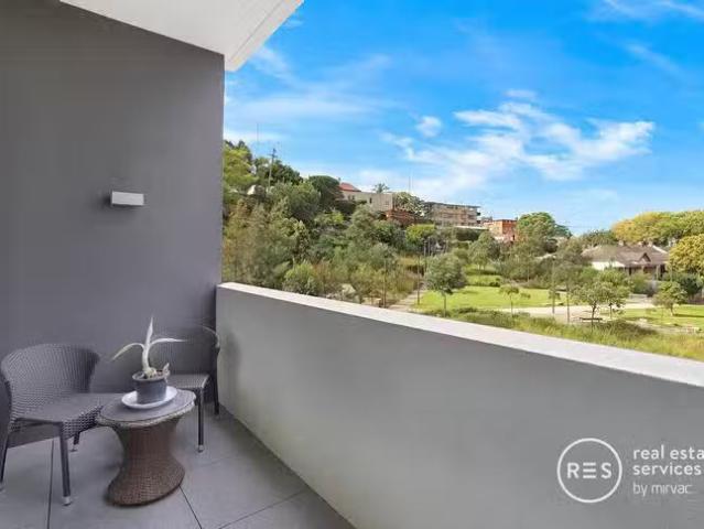 Nice 203/95 Ross Street, Forest Lodge, NSW 2037