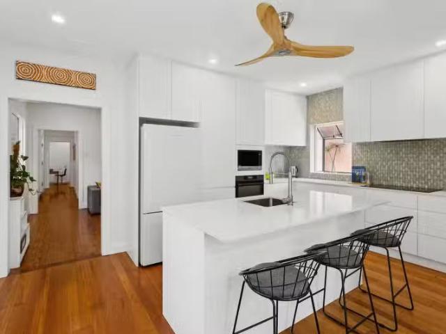 For Rent! 203 Wollongong Road, Arncliffe NSW 2205