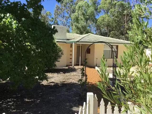 Just in! 20 Burma Road, Lesmurdie, WA 6076