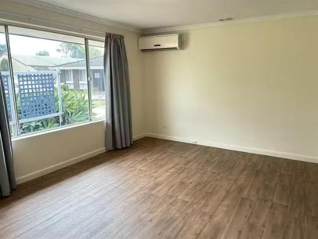 Just in! 20 Hennessy Place, Mandurah, WA 6210