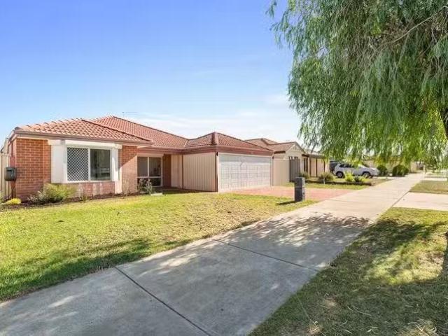 For Rent! 20 Jean Pierre Drive, Port Kennedy, WA 6172