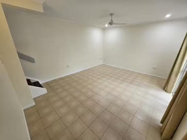 For Rent! 2/108 Wistaria Street, Holloways Beach, QLD 4878