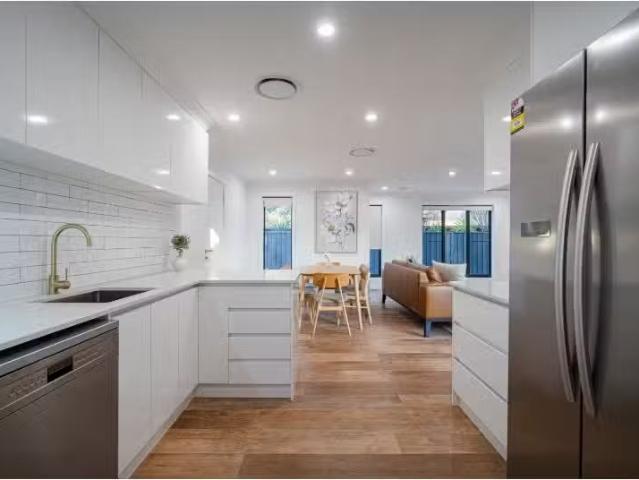 Rental! 2/101 Beckwith St, Wagga Wagga Townhouse for rent Lis.