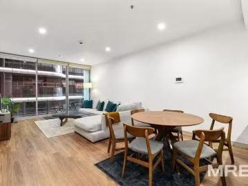 Nice 210/1 Roy Street, Melbourne, VIC 3004