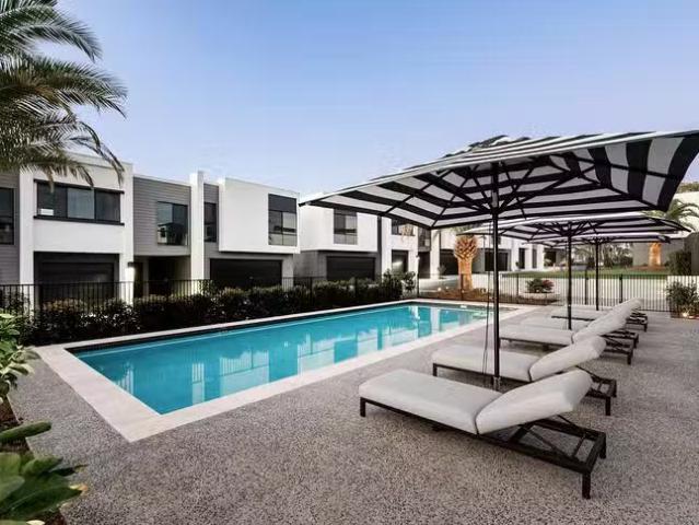 Cozy 2/10 Giosam Street, Richlands, QLD 4077