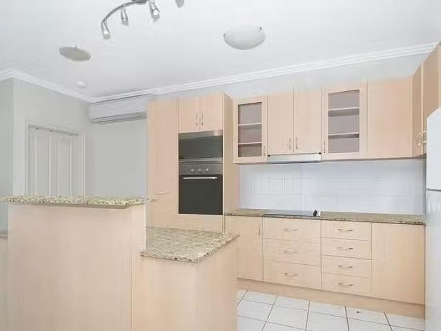 Cheap 212/3 Melton Terrace, Townsville City, QLD 4810