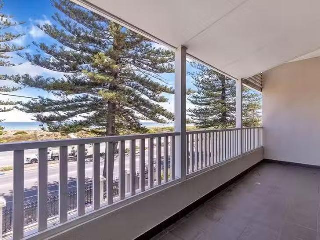 Nice 213 Lady Gowrie Drive, Largs Bay, SA 5016